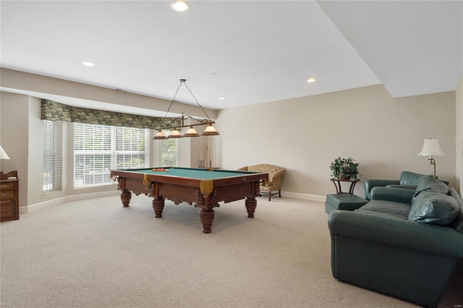 Winghaven/Bayhill Village - Residential