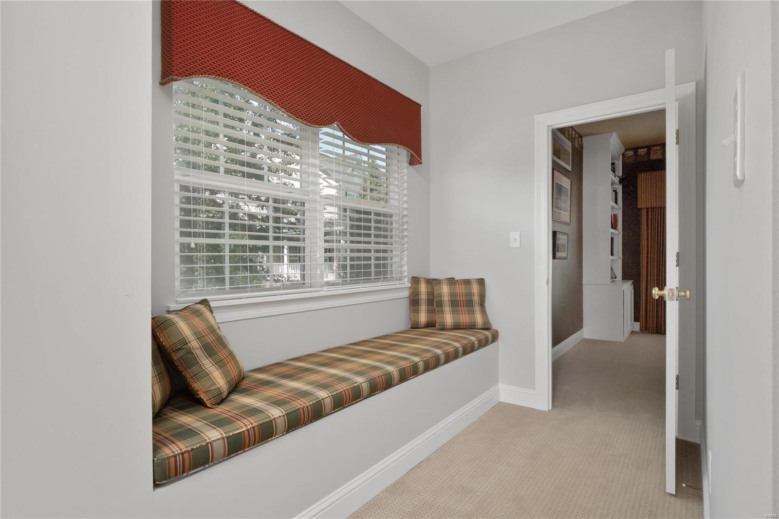 Winghaven/Bayhill Village - Residential