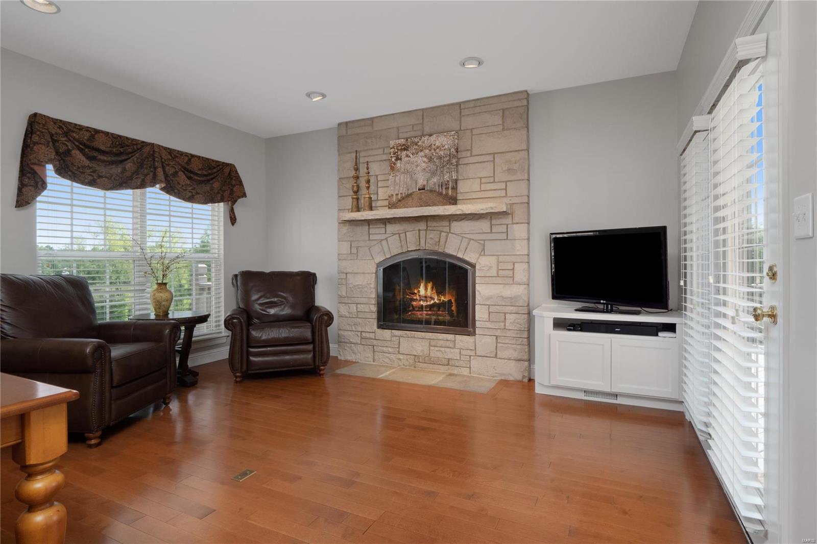 Winghaven/Bayhill Village - Residential