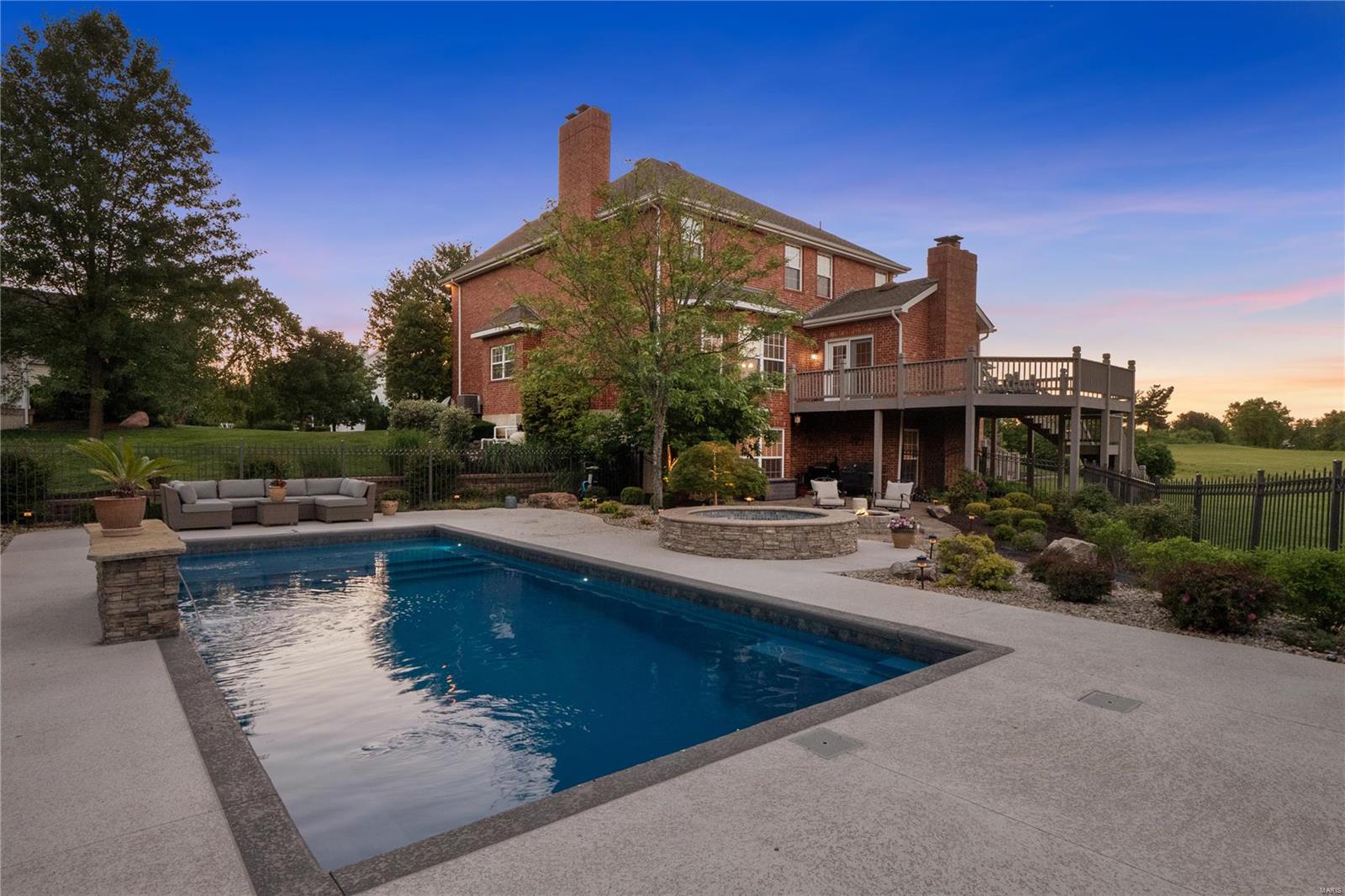 Winghaven/Bayhill Village - Residential