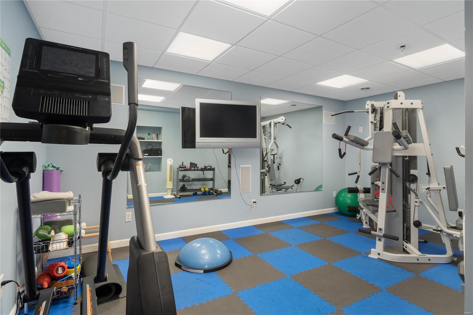 Winghaven/Bayhill Village - Residential