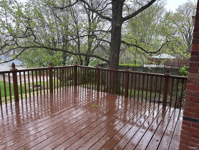 Ballwin, Missouri 63011, United States, 3 Bedrooms Bedrooms, ,2 BathroomsBathrooms,Residential,Pending,107309