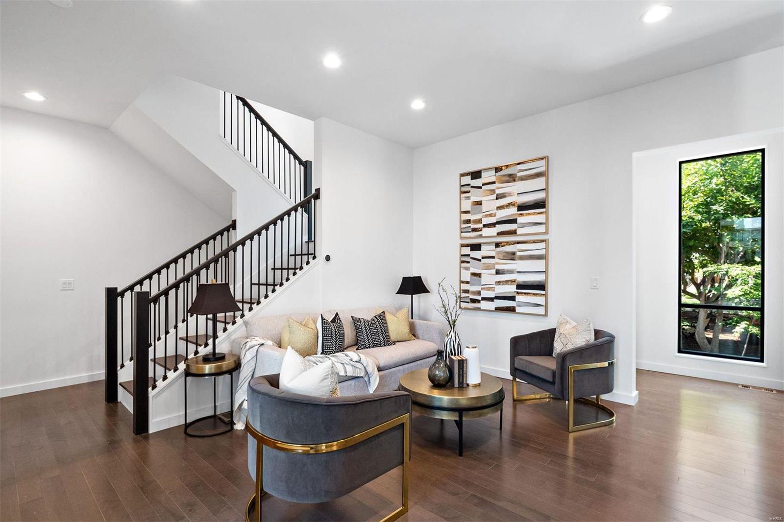 Artizen on West Pine - Residential