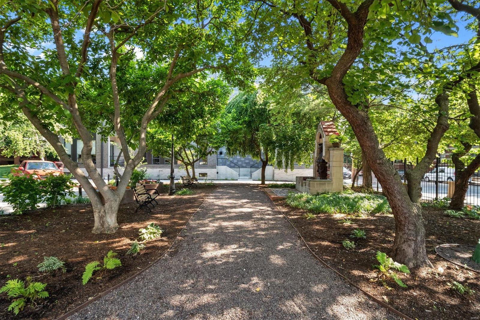 Artizen on West Pine - Residential