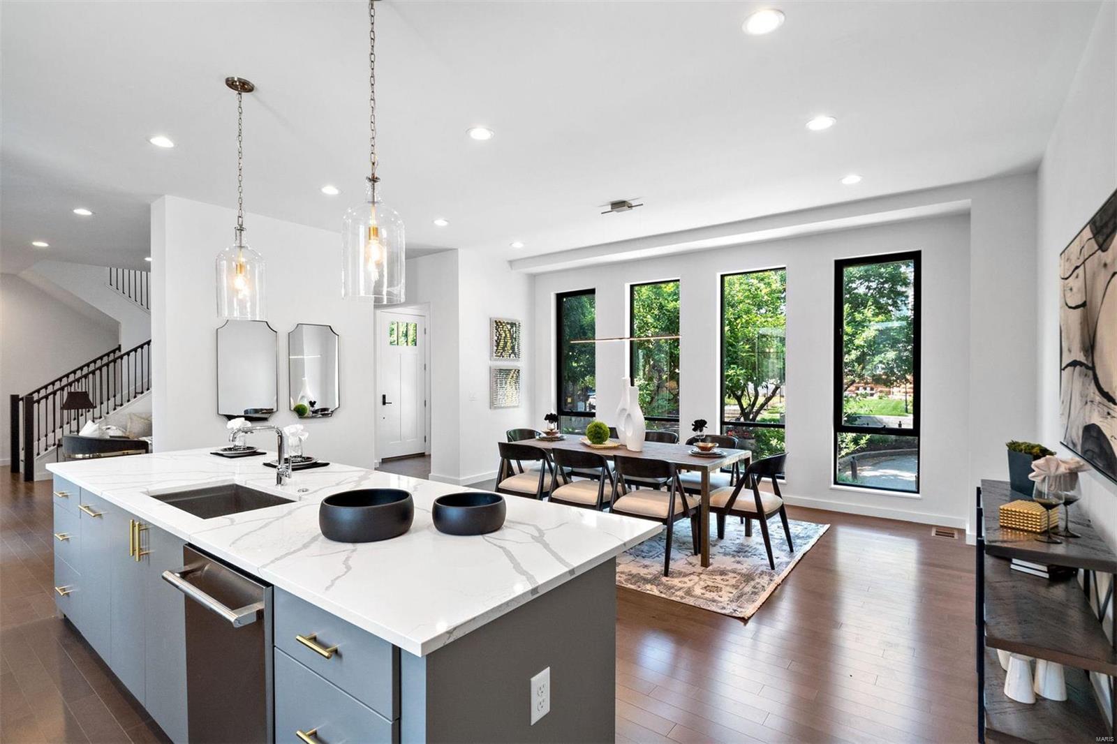 Artizen on West Pine - Residential