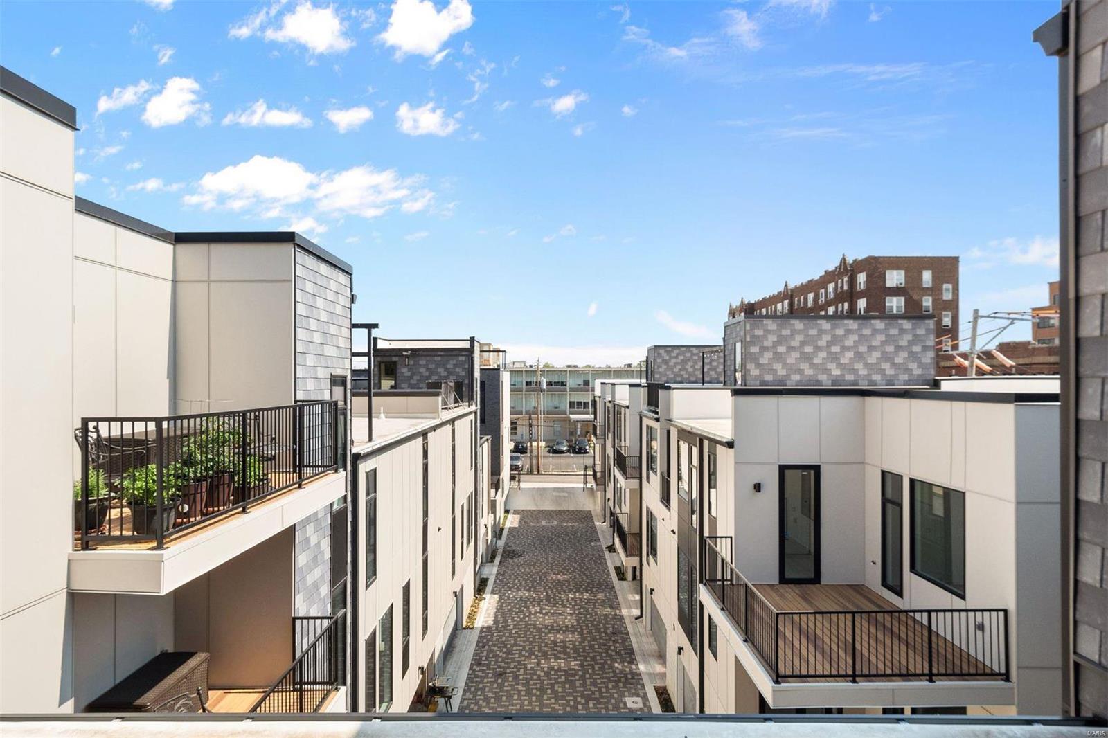 Artizen on West Pine - Residential