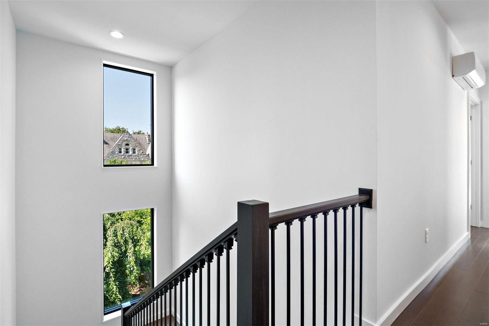 Artizen on West Pine - Residential