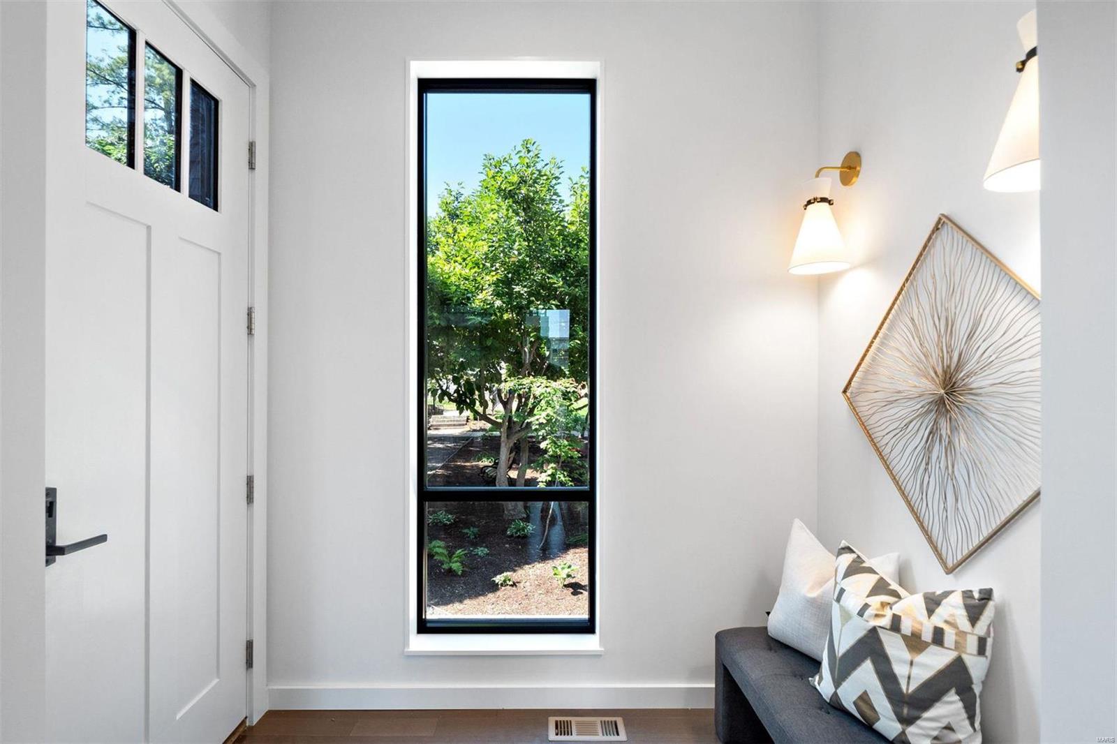 Artizen on West Pine - Residential