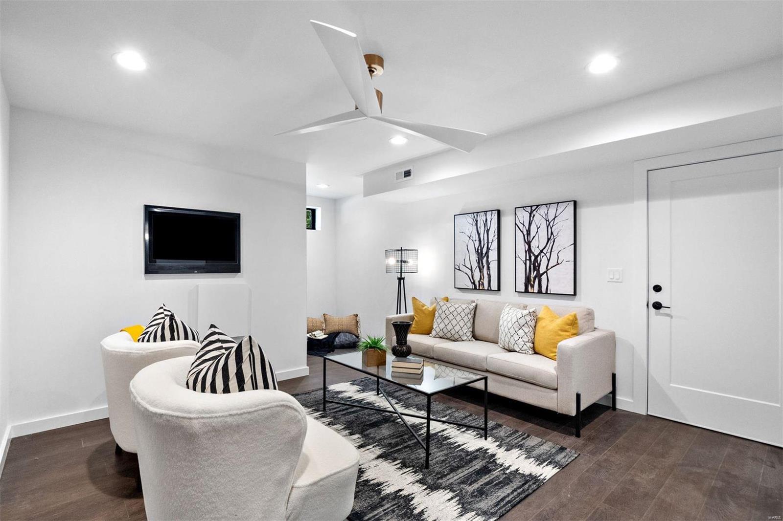 Artizen on West Pine - Residential