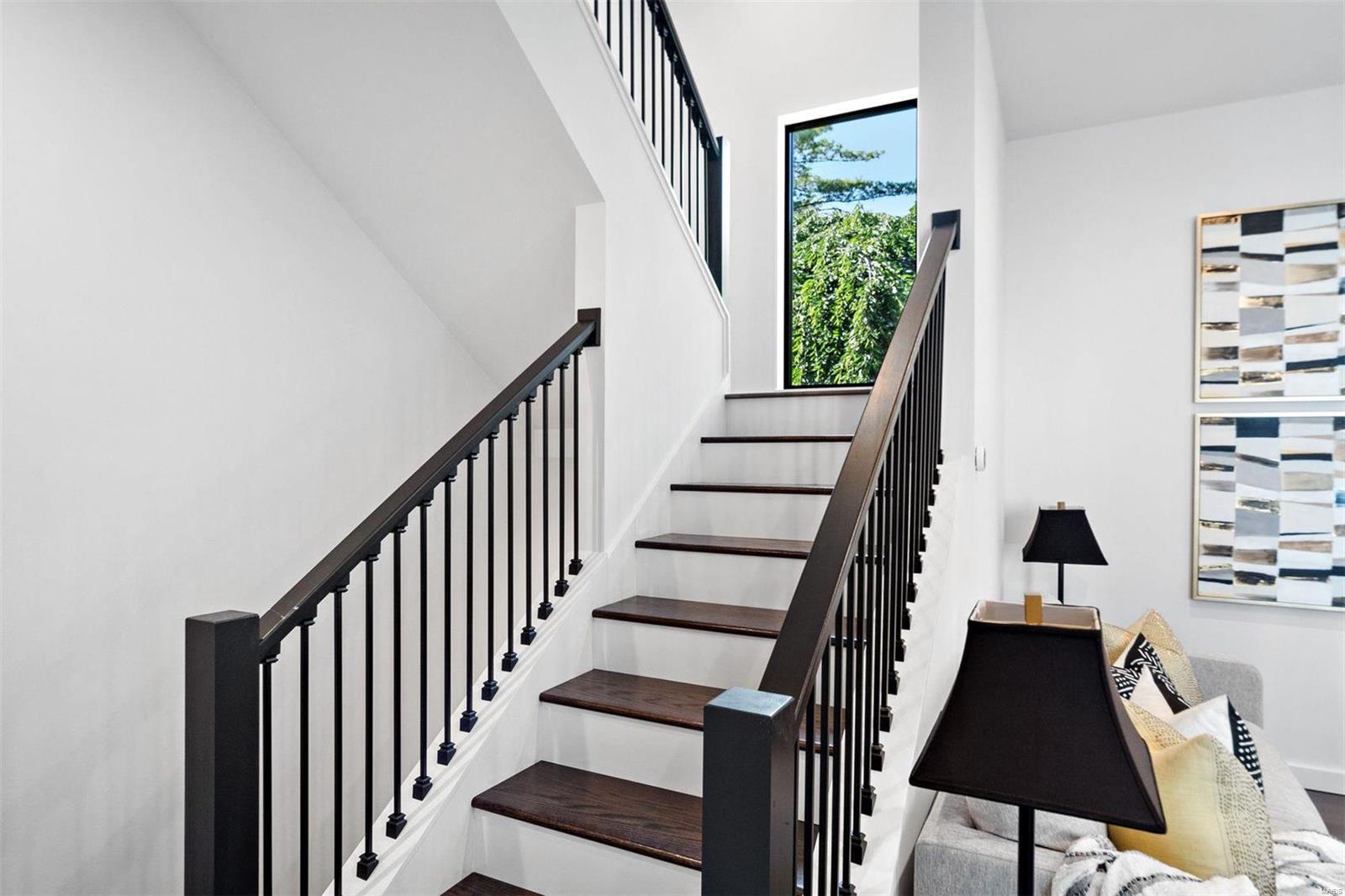 Artizen on West Pine - Residential