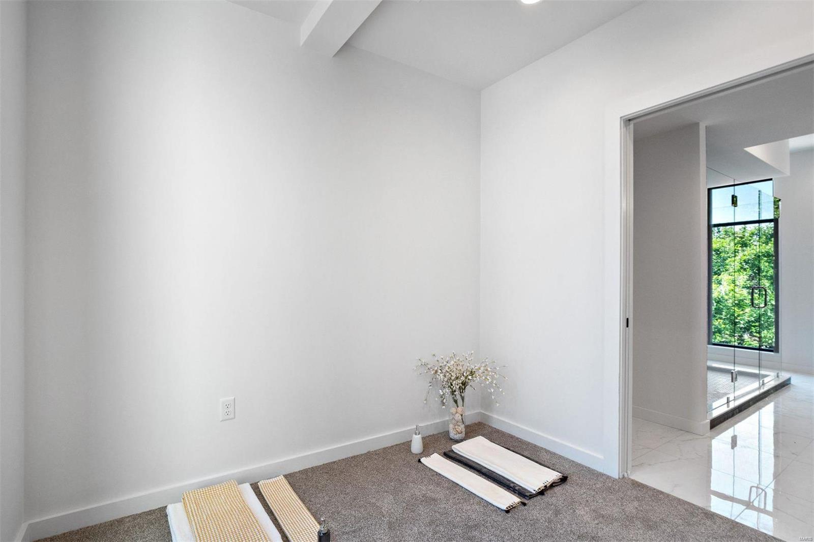 Artizen on West Pine - Residential