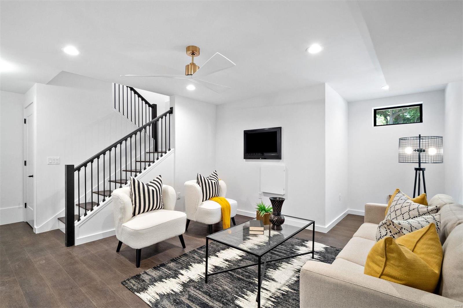 Artizen on West Pine - Residential