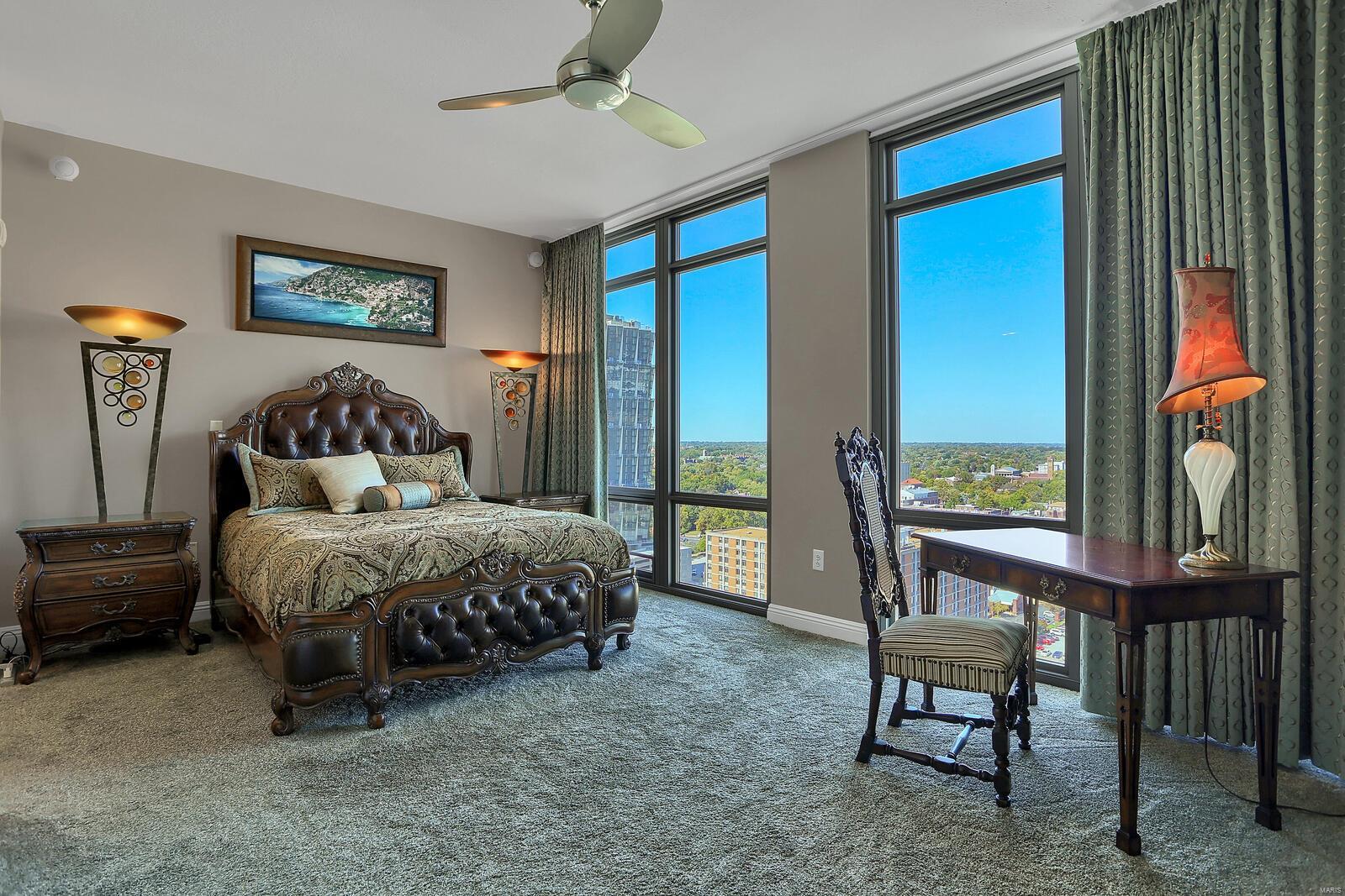 Park East Tower - Residential