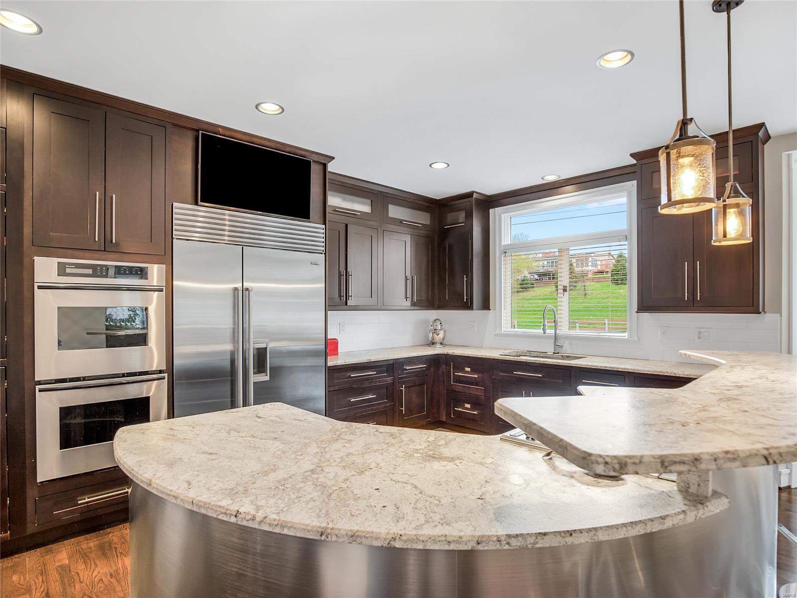 Essex Point - Residential