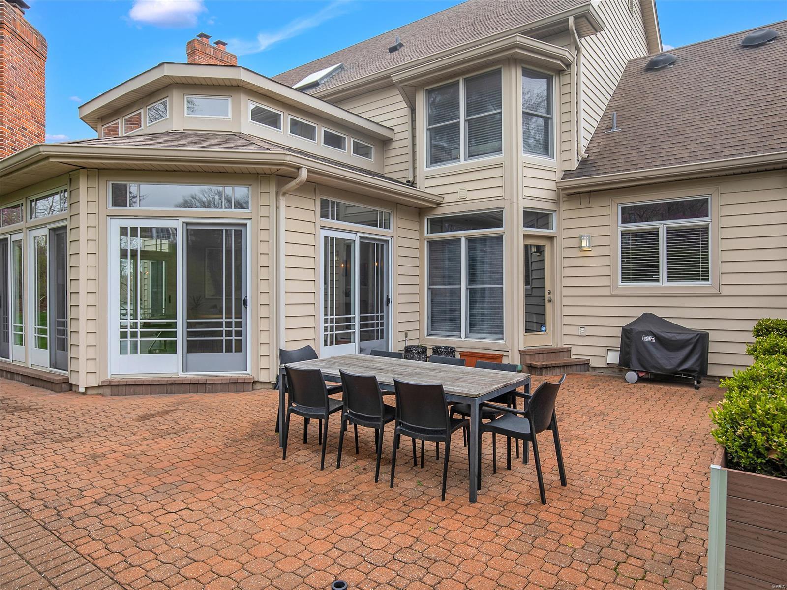 Essex Point - Residential