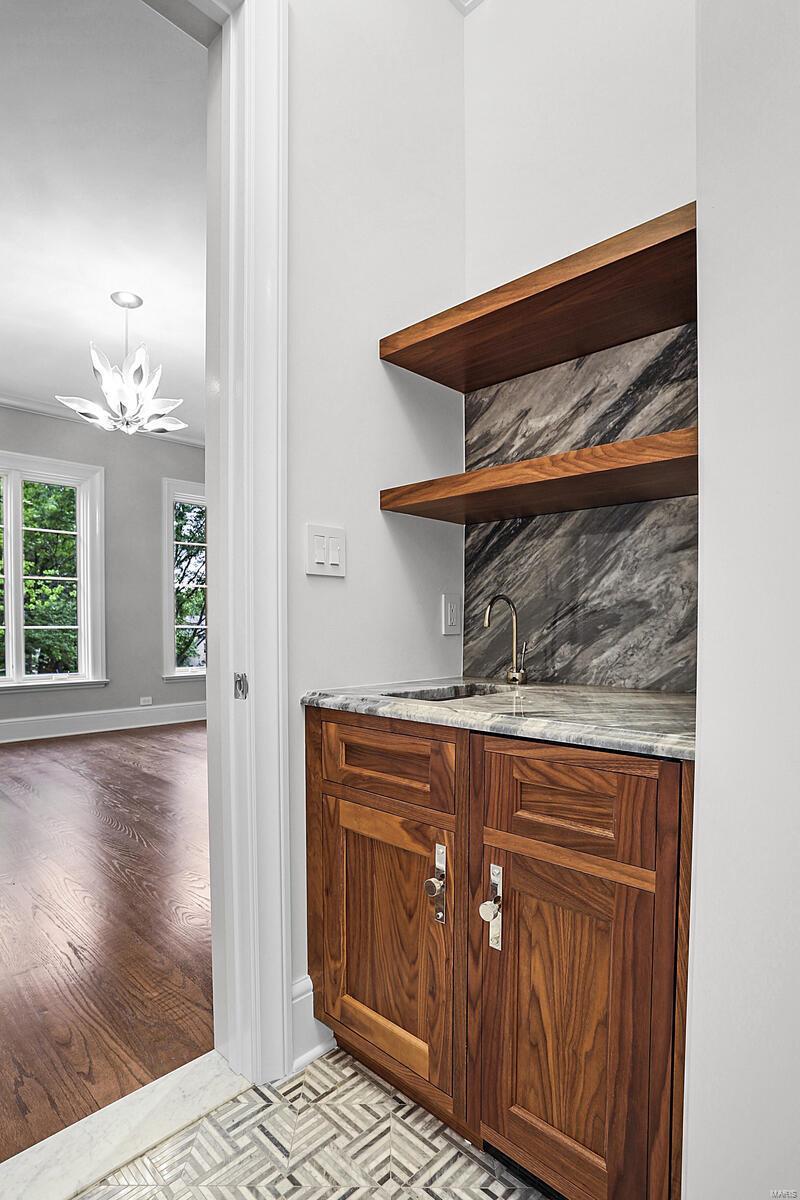 Old Town West - Residential