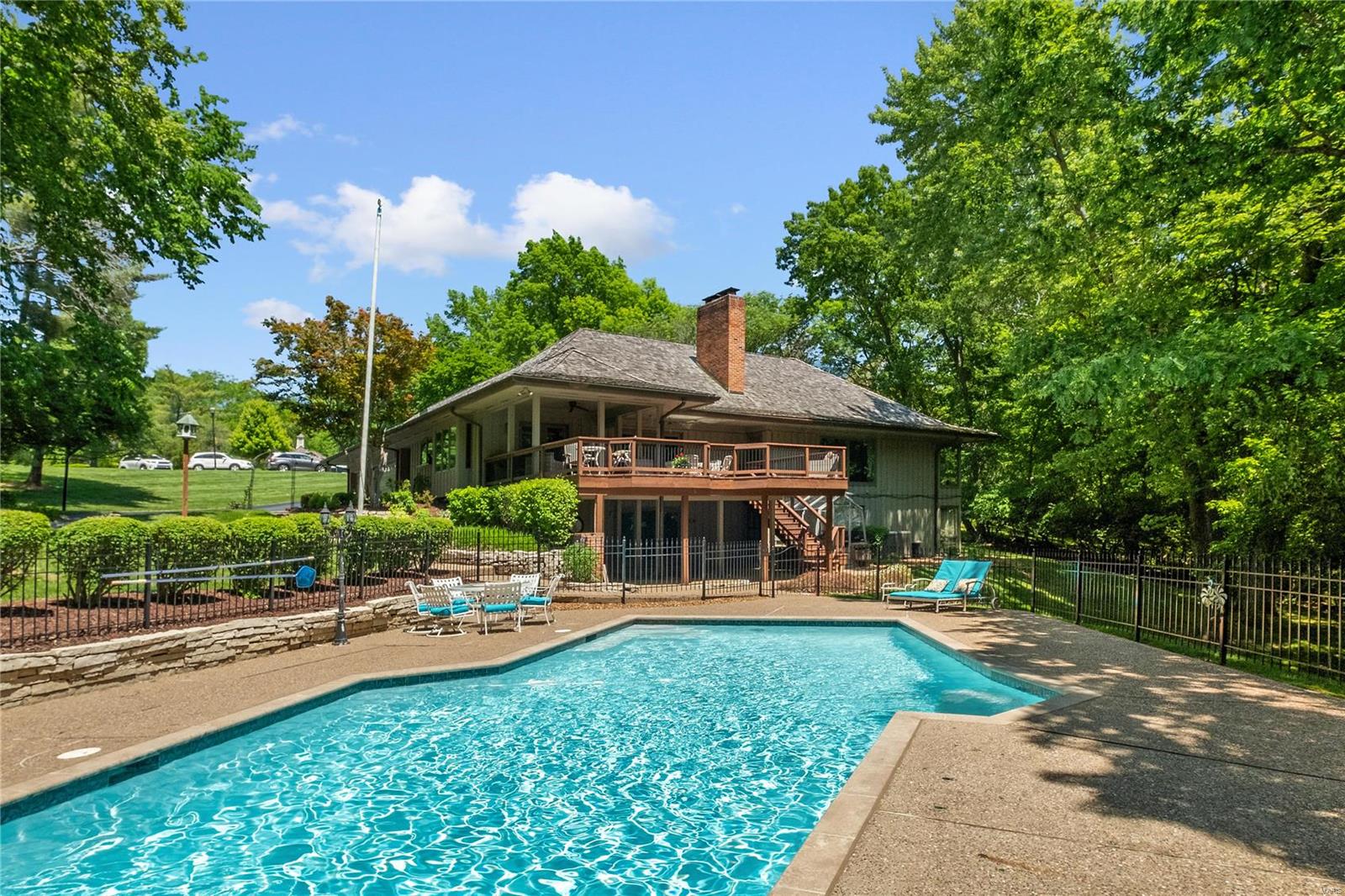 Kings Glen - Residential