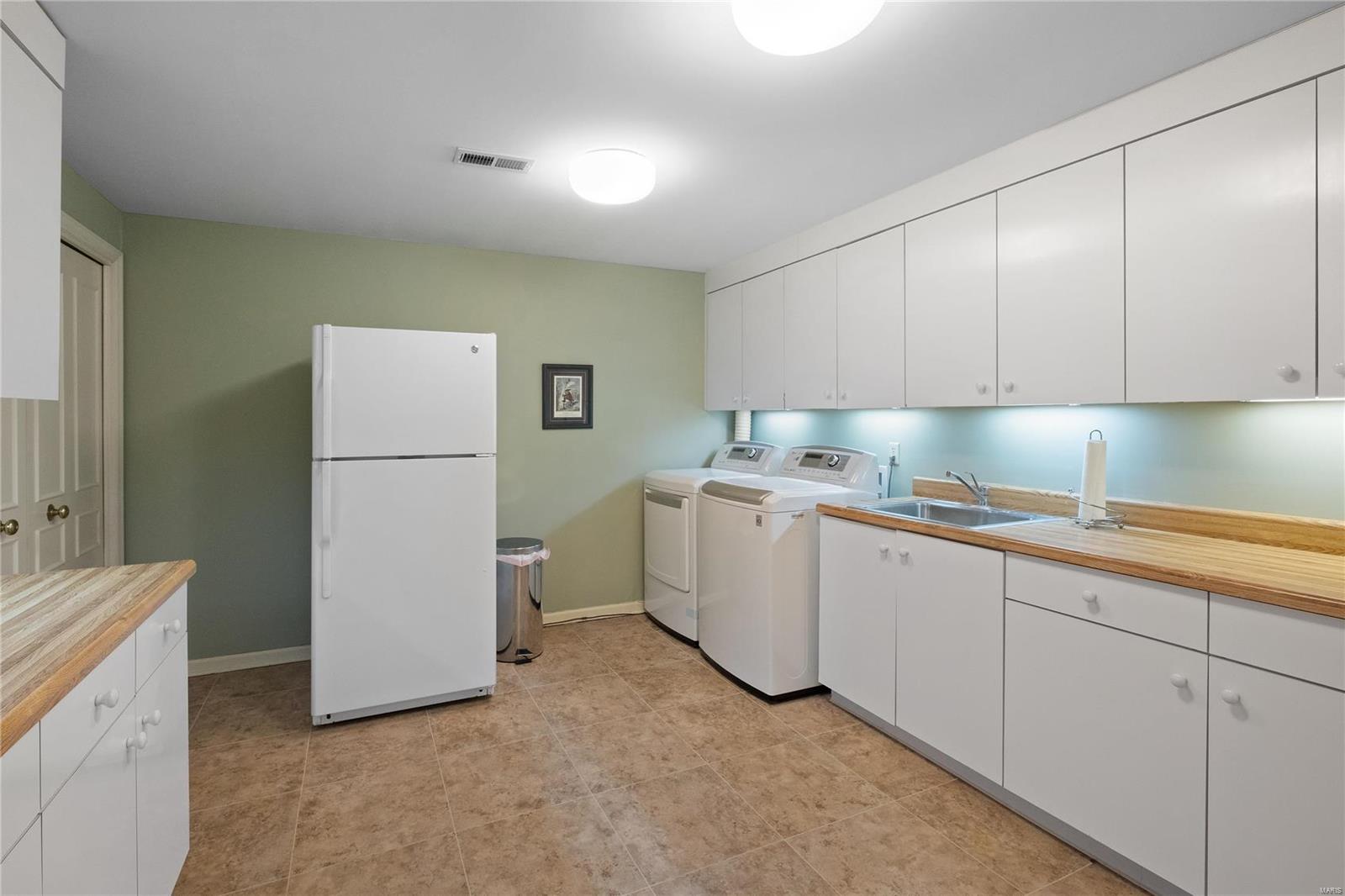 Kings Glen - Residential