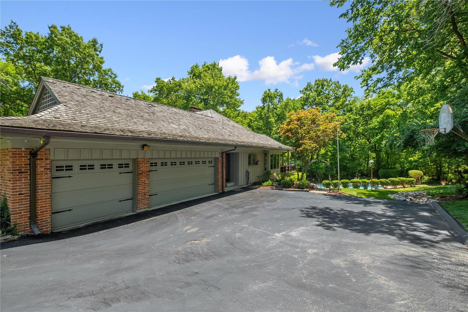 Kings Glen - Residential