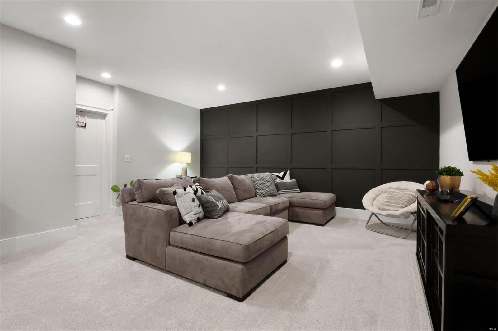 Lake Forest - Residential