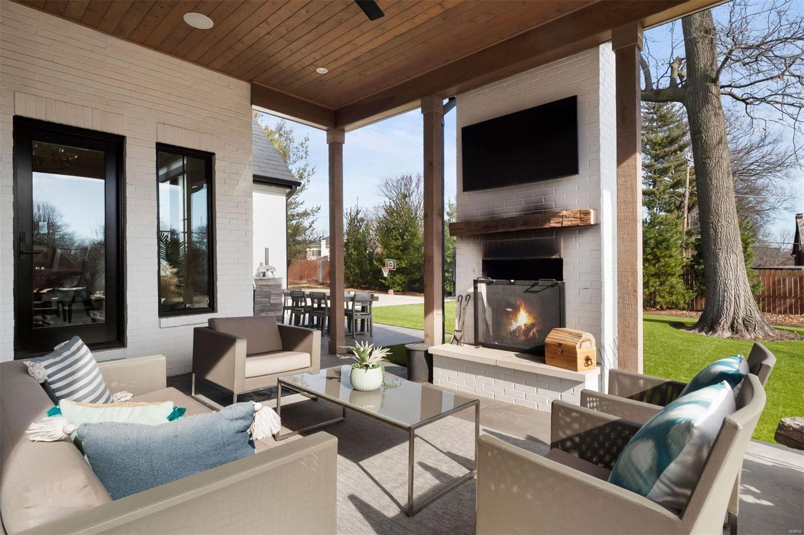 Lake Forest - Residential