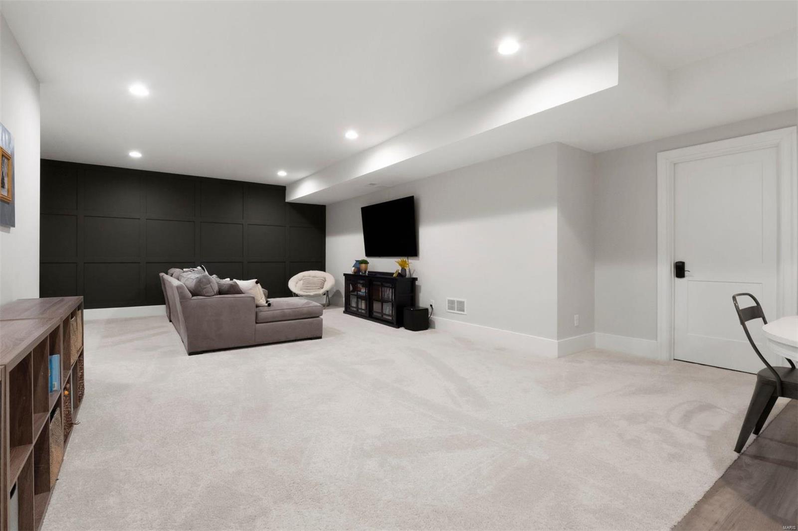 Lake Forest - Residential