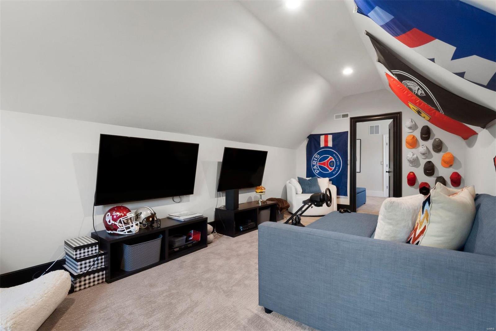 Lake Forest - Residential