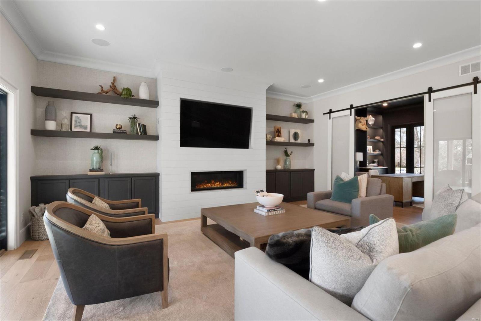 Lake Forest - Residential