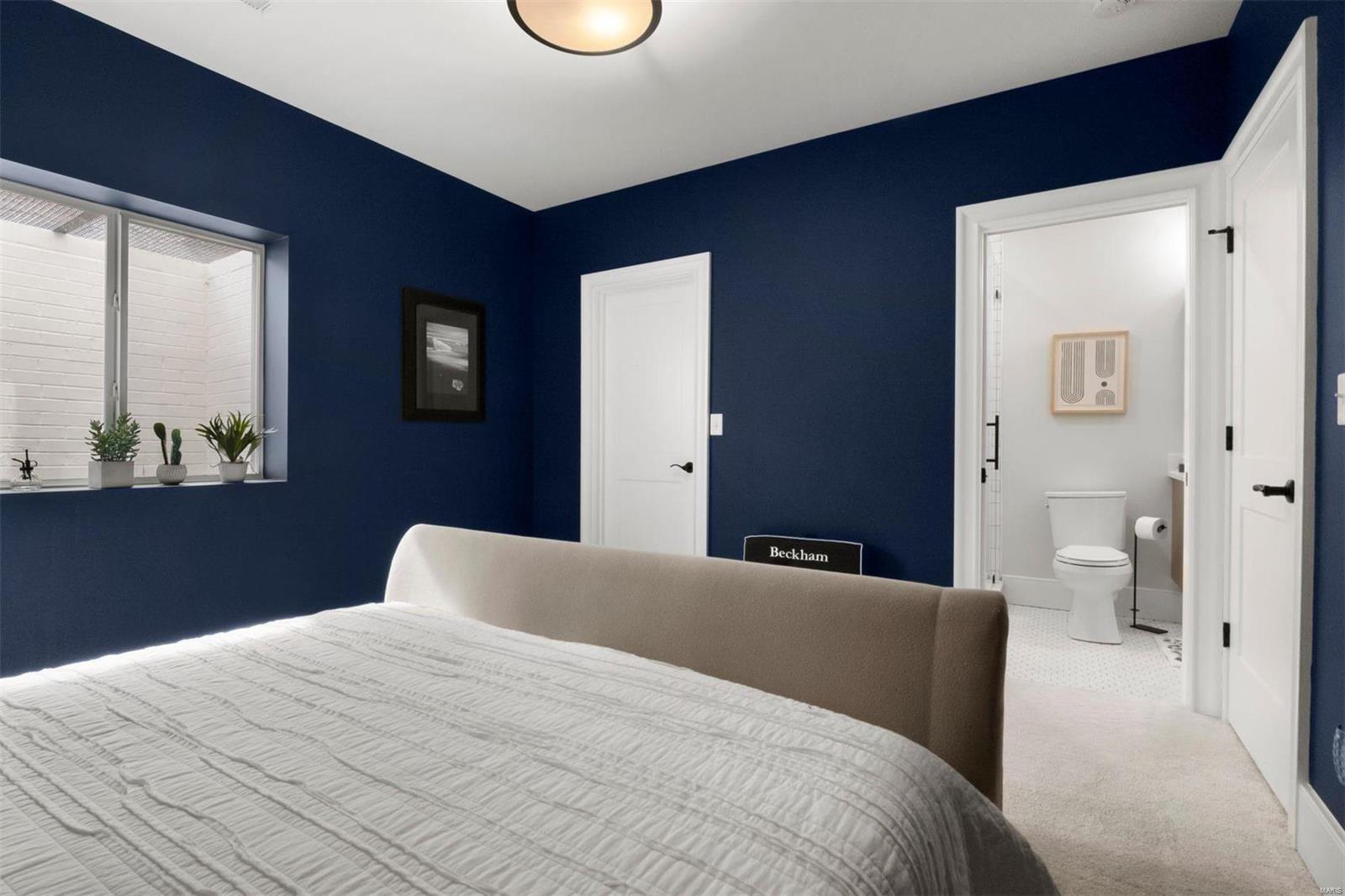 Lake Forest - Residential