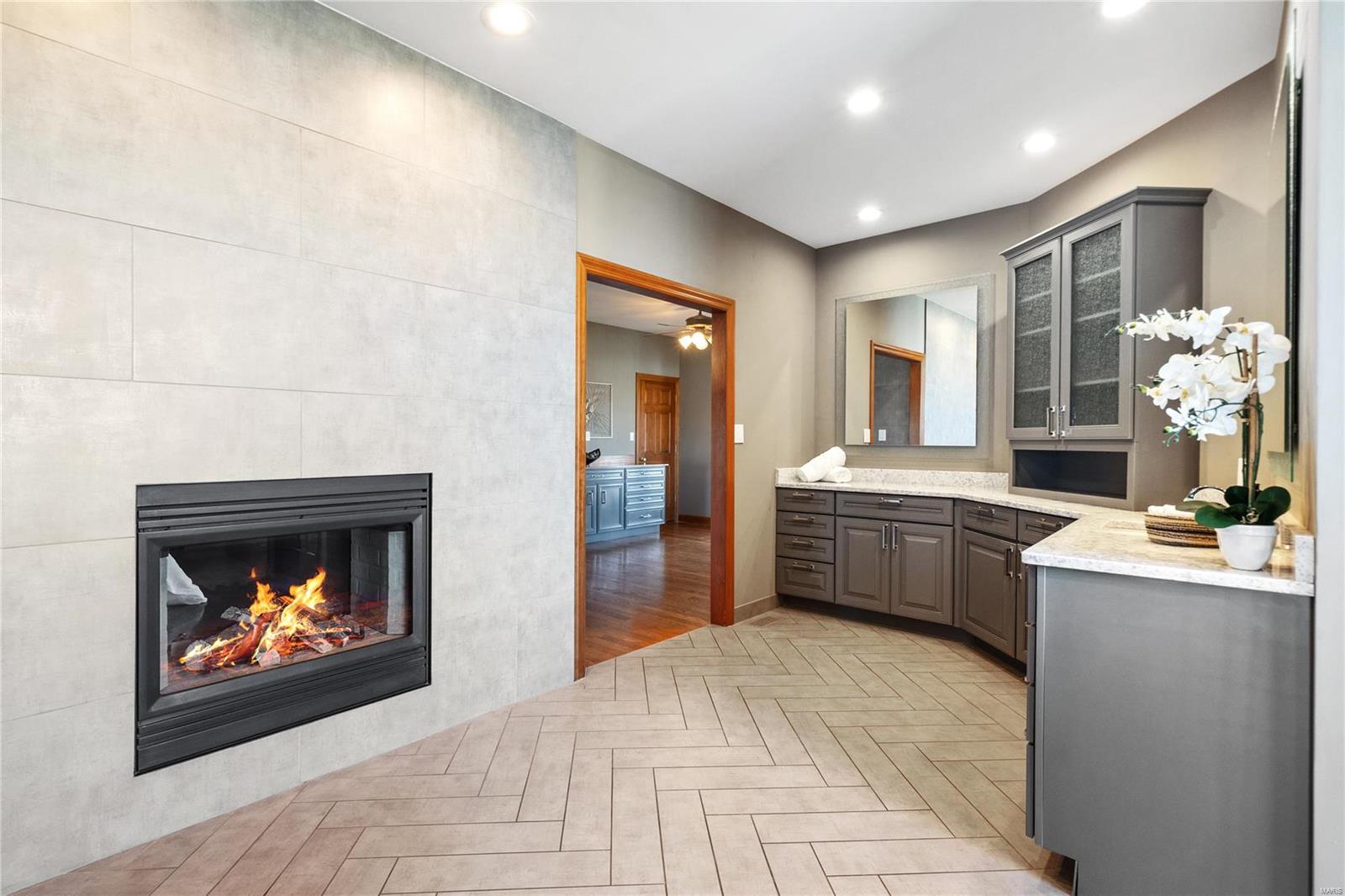 Section 11-43-6 Bdy Adj - Residential