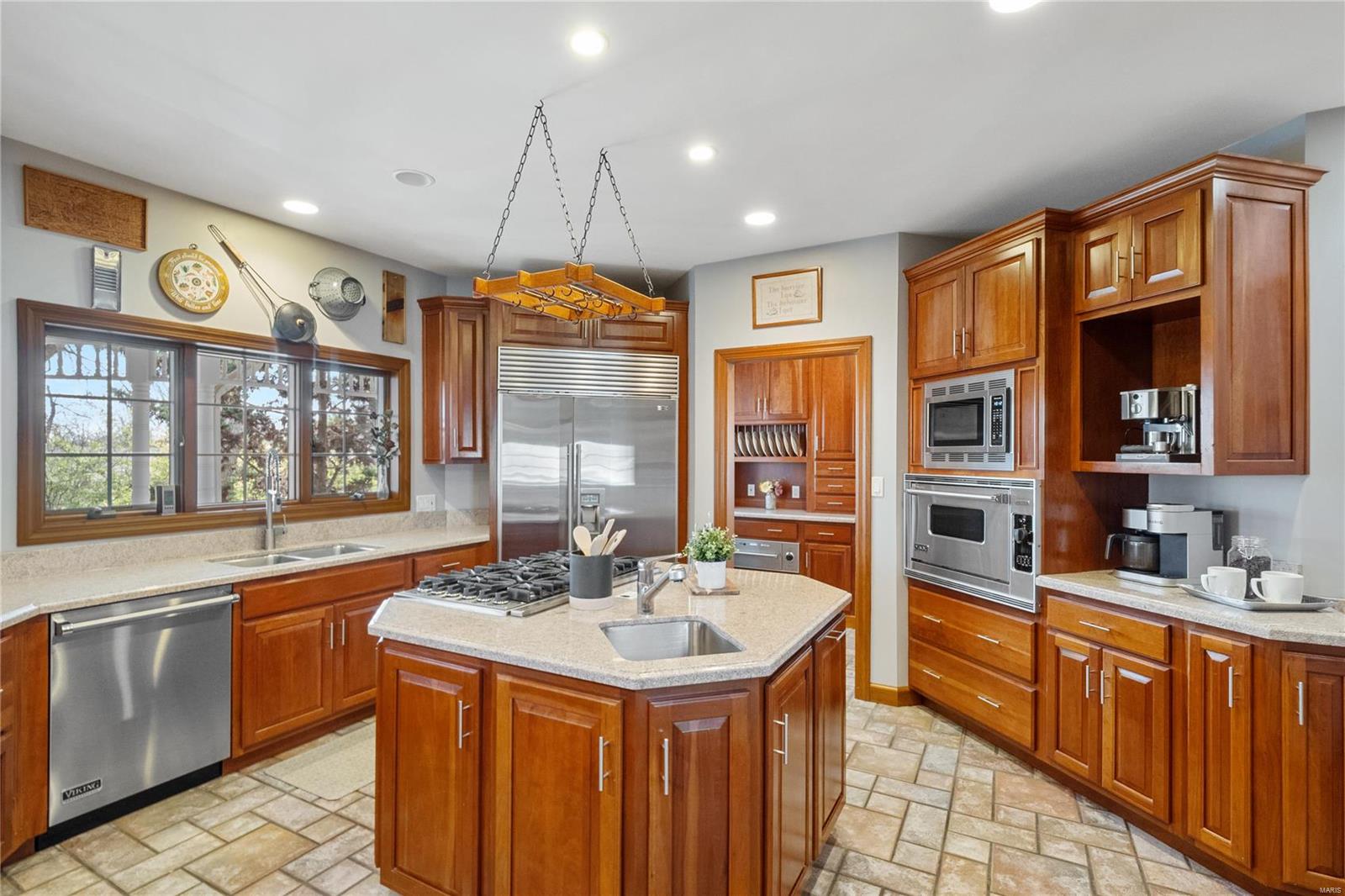 Section 11-43-6 Bdy Adj - Residential