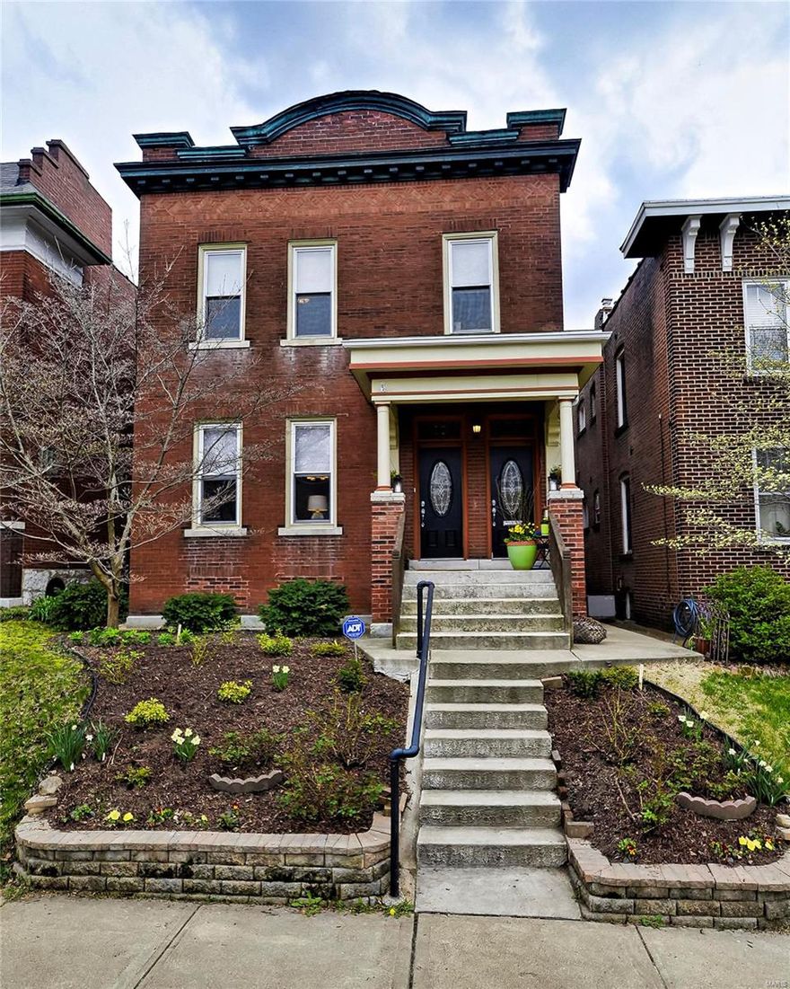 What's not to love - a fantastic home in a super friendly block in the Tower Grove South neighborhood! Charm abounds –exposed brick, stained glass, lovely mantled fireplace, transom windows. The floor plan is open but still you'll find private sitting areas for quiet contemplation. Remodeled kitchen feels like a comfortable farmhouse kitchen - plenty of room for guests to gather or family to hang out - personal yet refined appliances, subway tile back splash, range hood & gas cook top/stove. Notice that the 1st floor powder room is conveniently located but tastefully tucked away. Upstairs you'll find 3 generously sized bedrooms, great closets, a bonus sitting area & dedicated laundry room. Refinished & new oak floors on 1st floor & refinished original pine on 2nd. Outside you'll find a professionally designed landscape – just enough lawn & lots of perennials - & a 2 car enclosed garage. An easy walk to Tower Grove Park, Hartford Cafe & S. Grand dining. Don’t wait! THIS ONE IS SPECIAL!