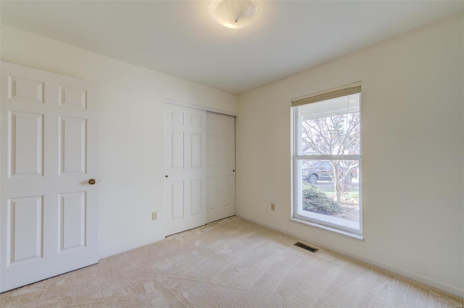 St Peters, Missouri 63376, United States, 3 Bedrooms Bedrooms, ,3 BathroomsBathrooms,Residential,Pending,26482