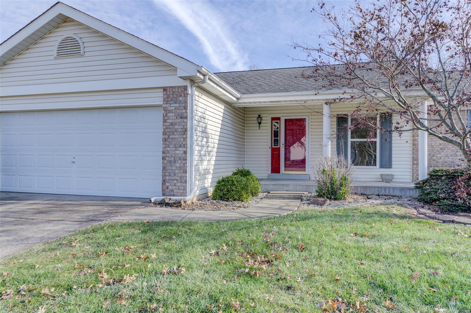 St Peters, Missouri 63376, United States, 3 Bedrooms Bedrooms, ,3 BathroomsBathrooms,Residential,Pending,26482