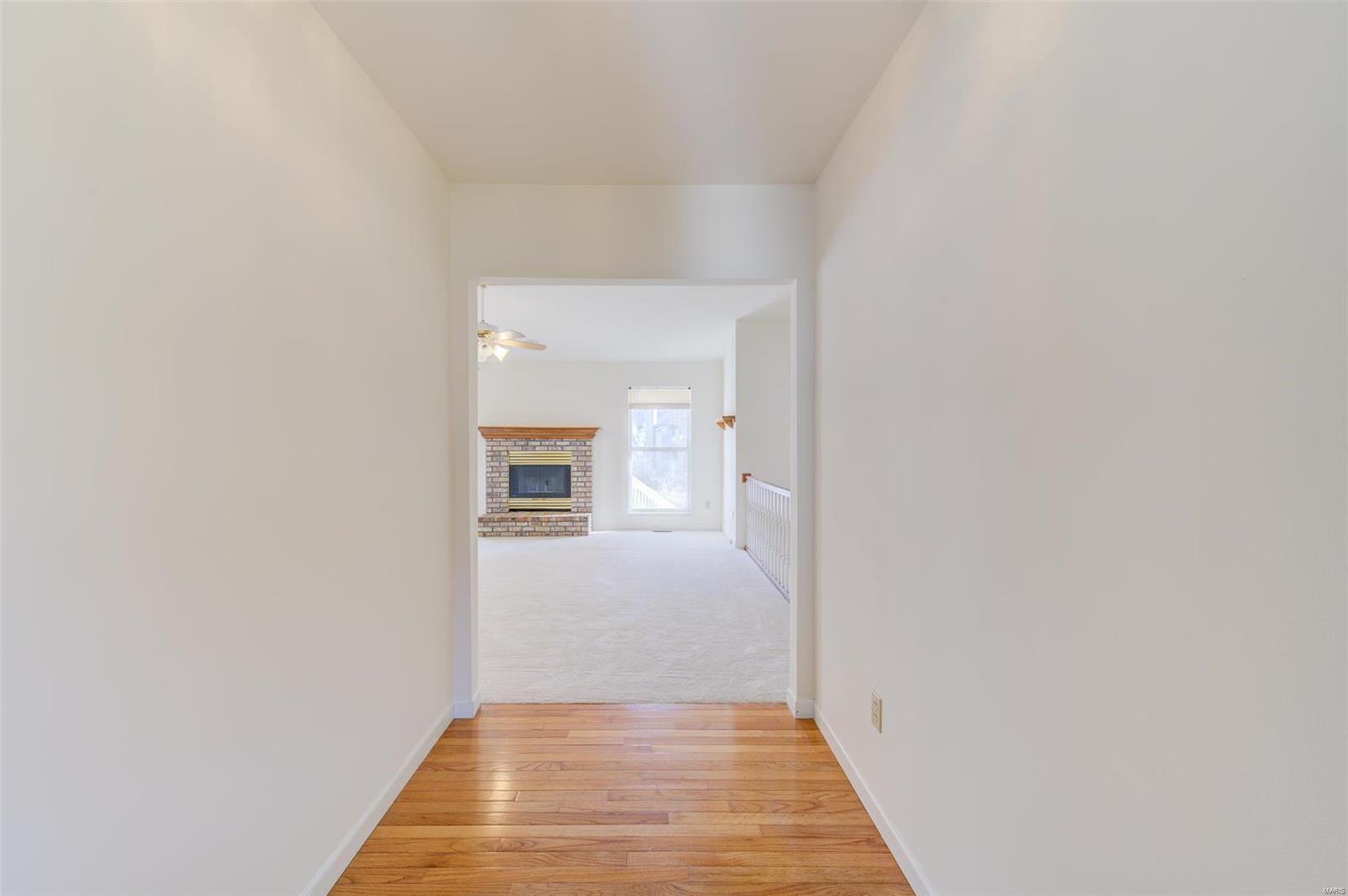 St Peters, Missouri 63376, United States, 3 Bedrooms Bedrooms, ,3 BathroomsBathrooms,Residential,Pending,26482