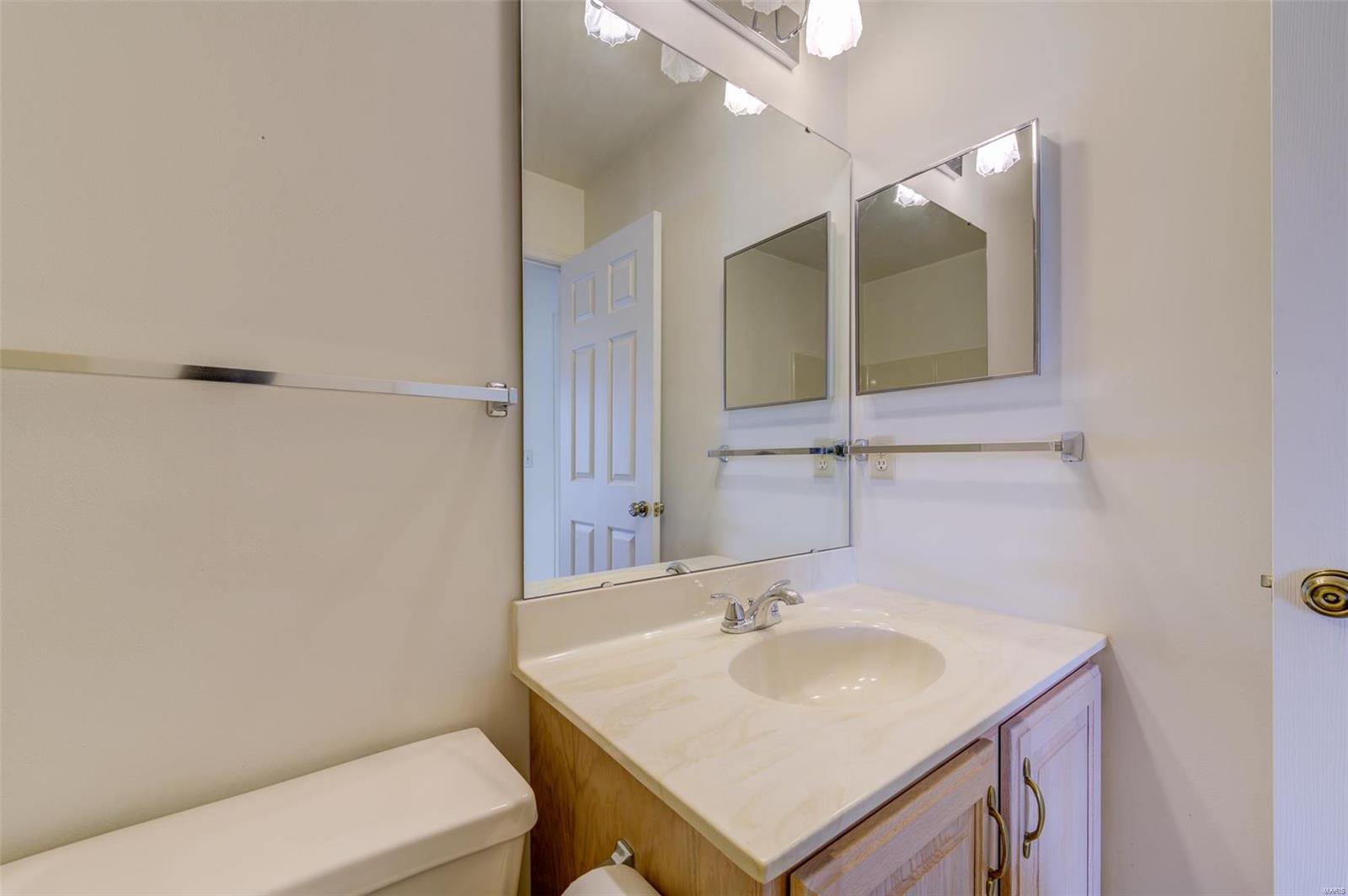 St Peters, Missouri 63376, United States, 3 Bedrooms Bedrooms, ,3 BathroomsBathrooms,Residential,Pending,26482