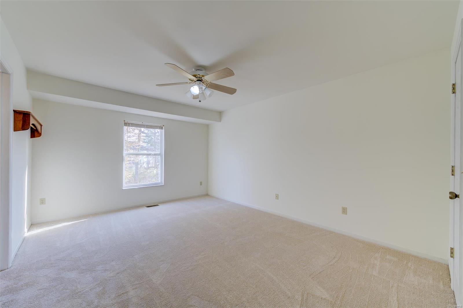 St Peters, Missouri 63376, United States, 3 Bedrooms Bedrooms, ,3 BathroomsBathrooms,Residential,Pending,26482