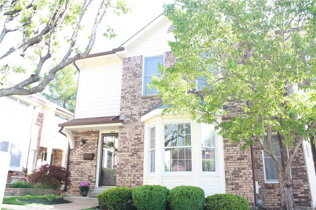 Graystone Manor - Residential
