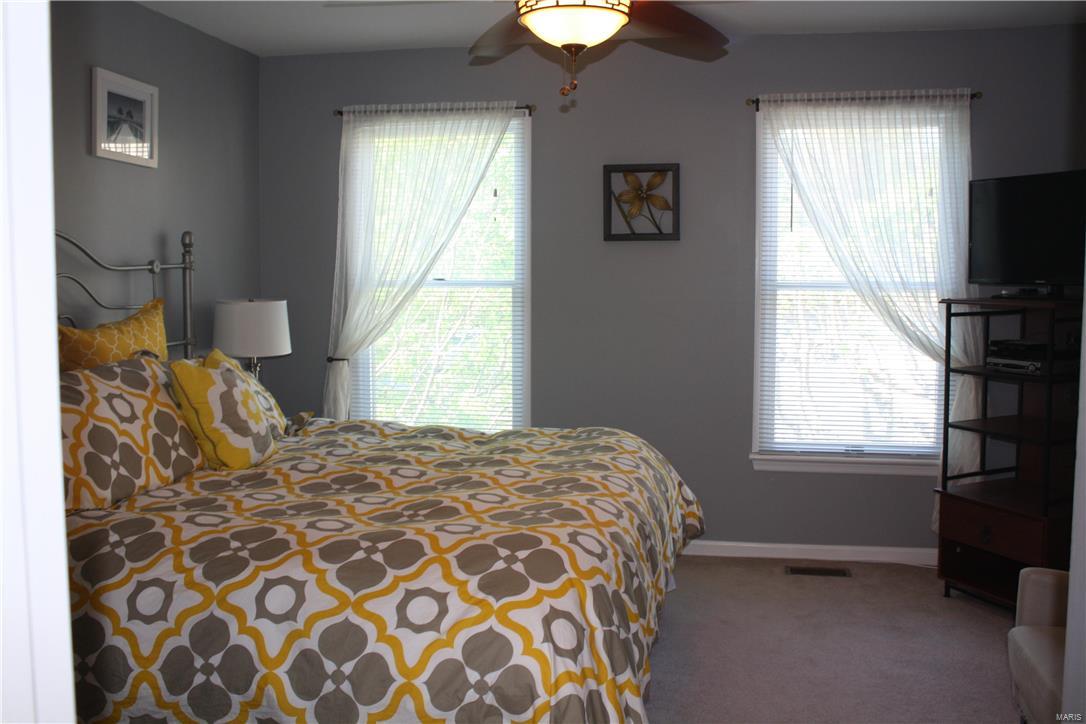 Graystone Manor - Residential