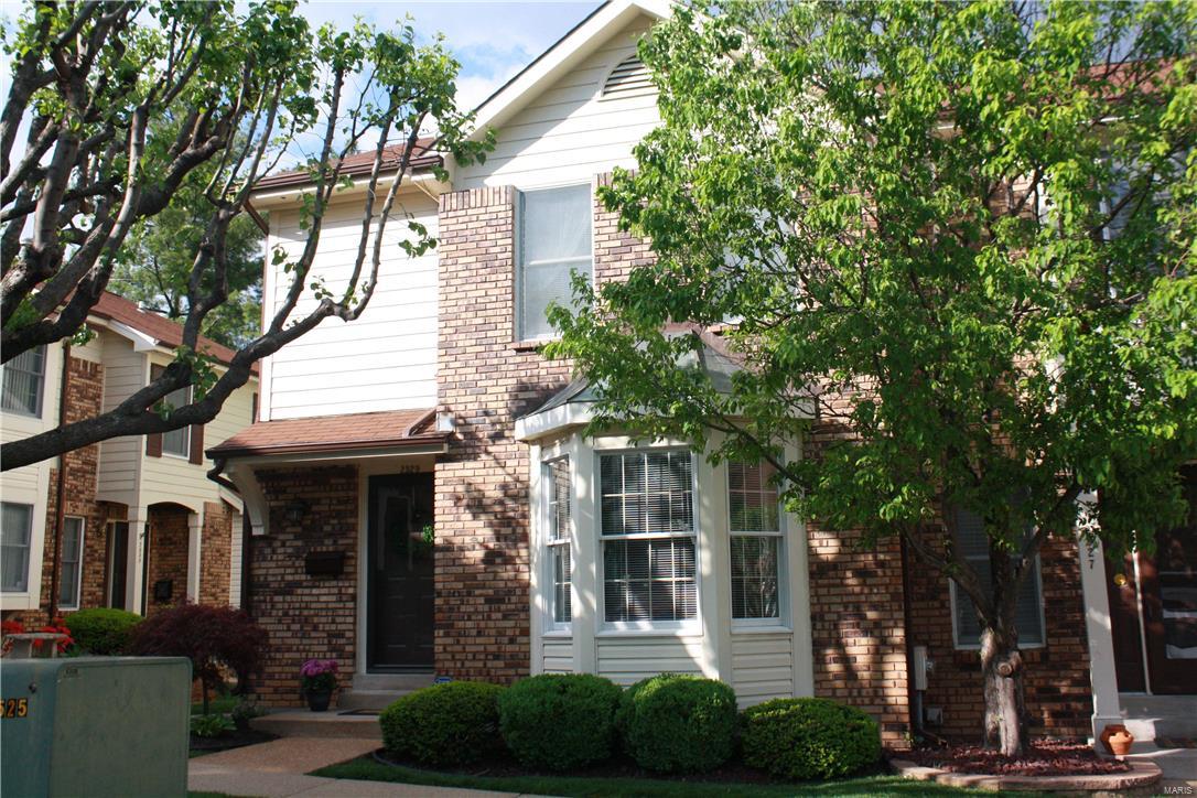 Graystone Manor - Residential