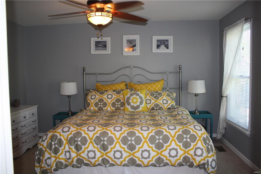 Graystone Manor - Residential