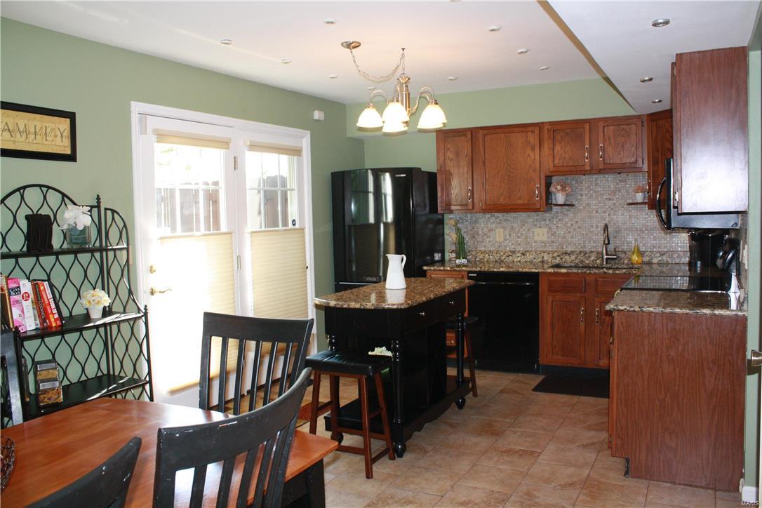 Graystone Manor - Residential
