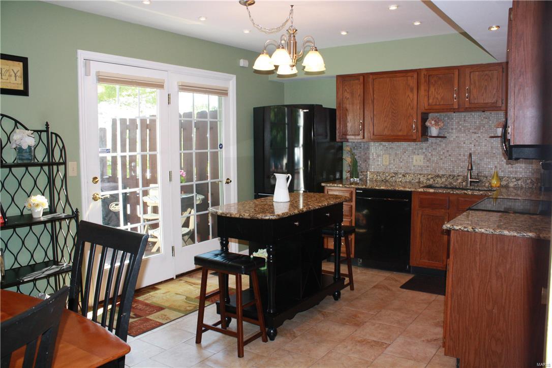 Graystone Manor - Residential