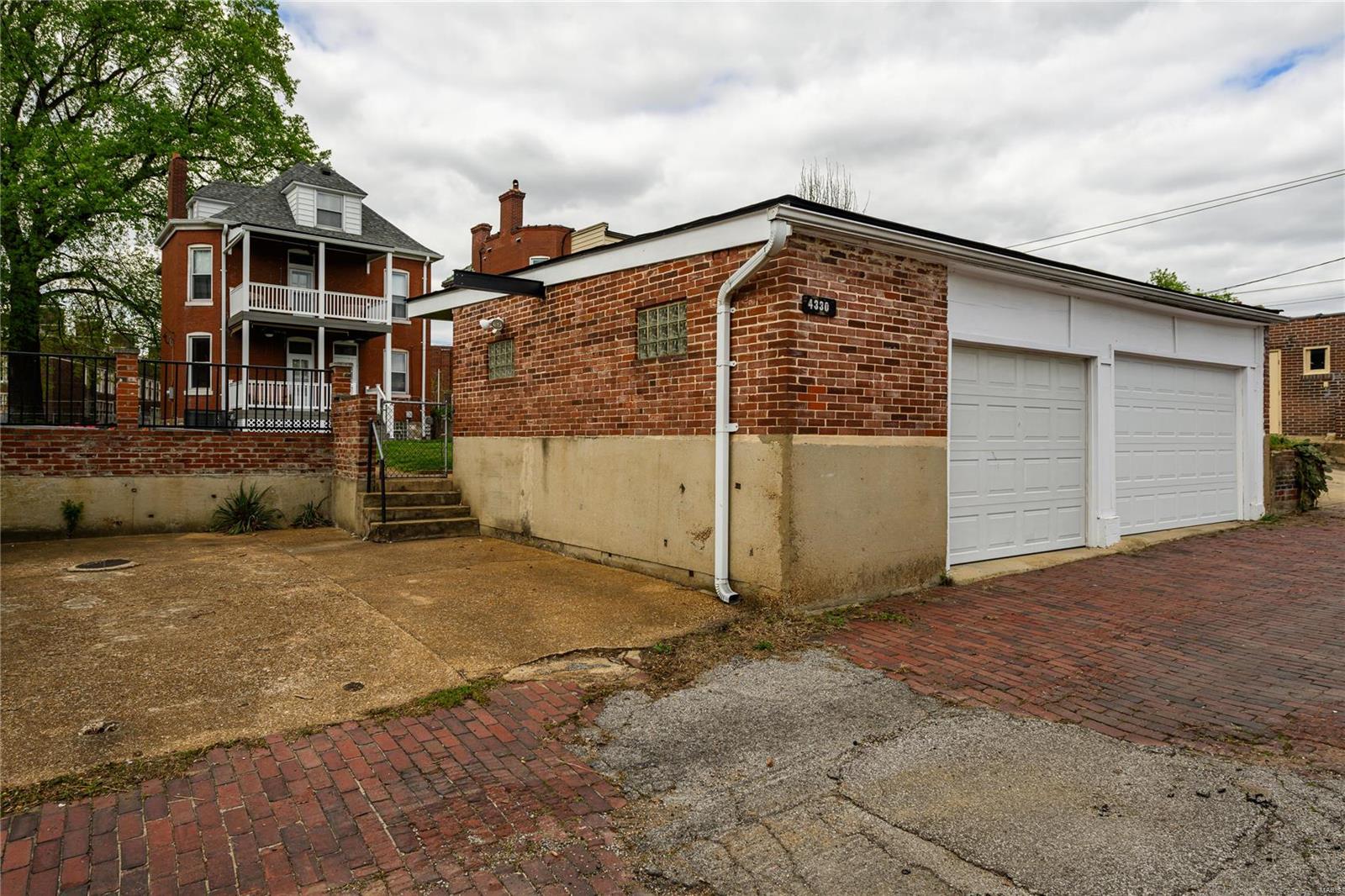 Mott Add - Residential