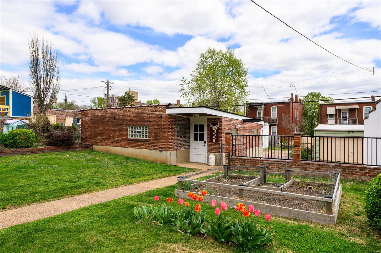 Mott Add - Residential