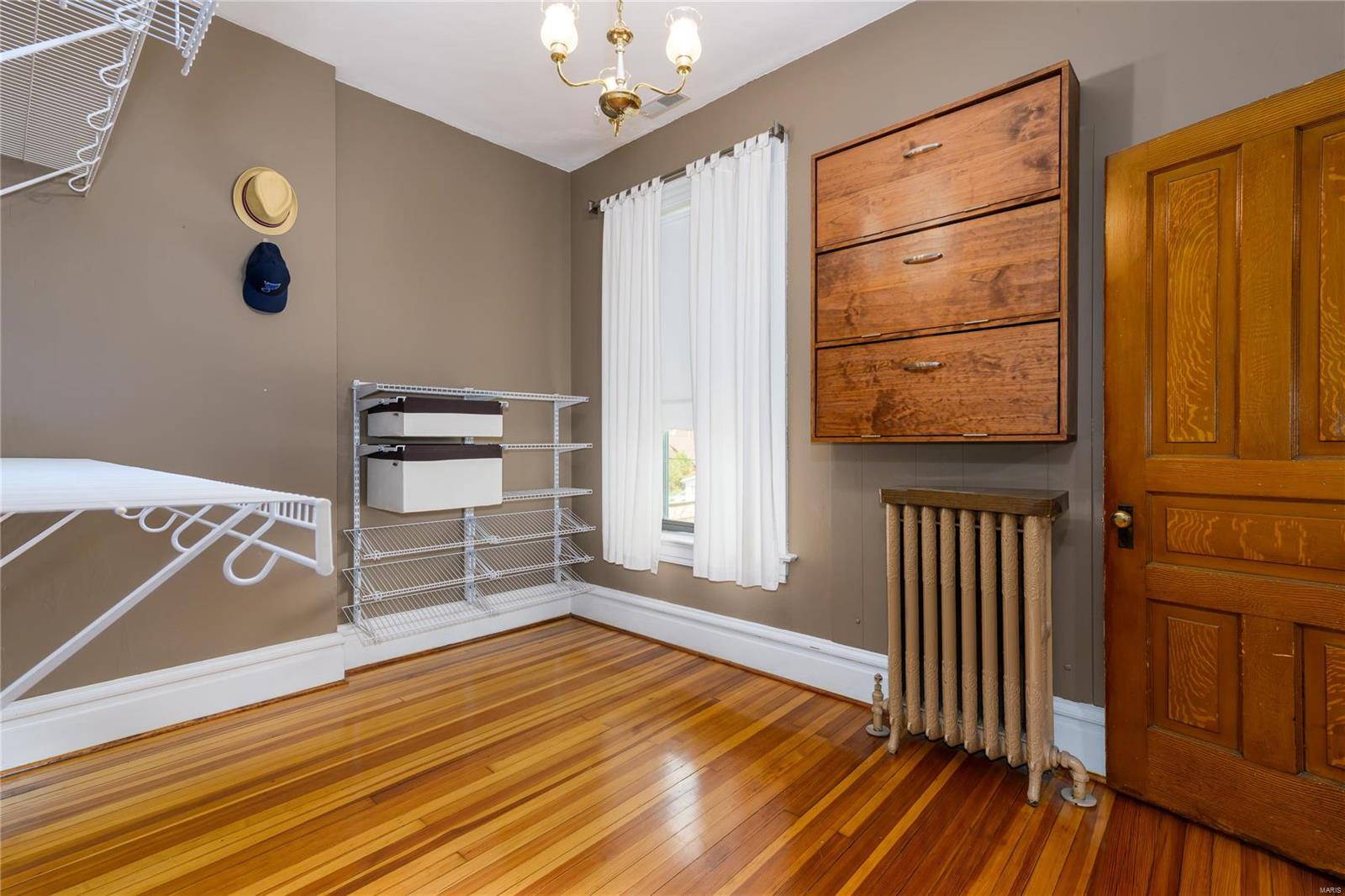 Mott Add - Residential