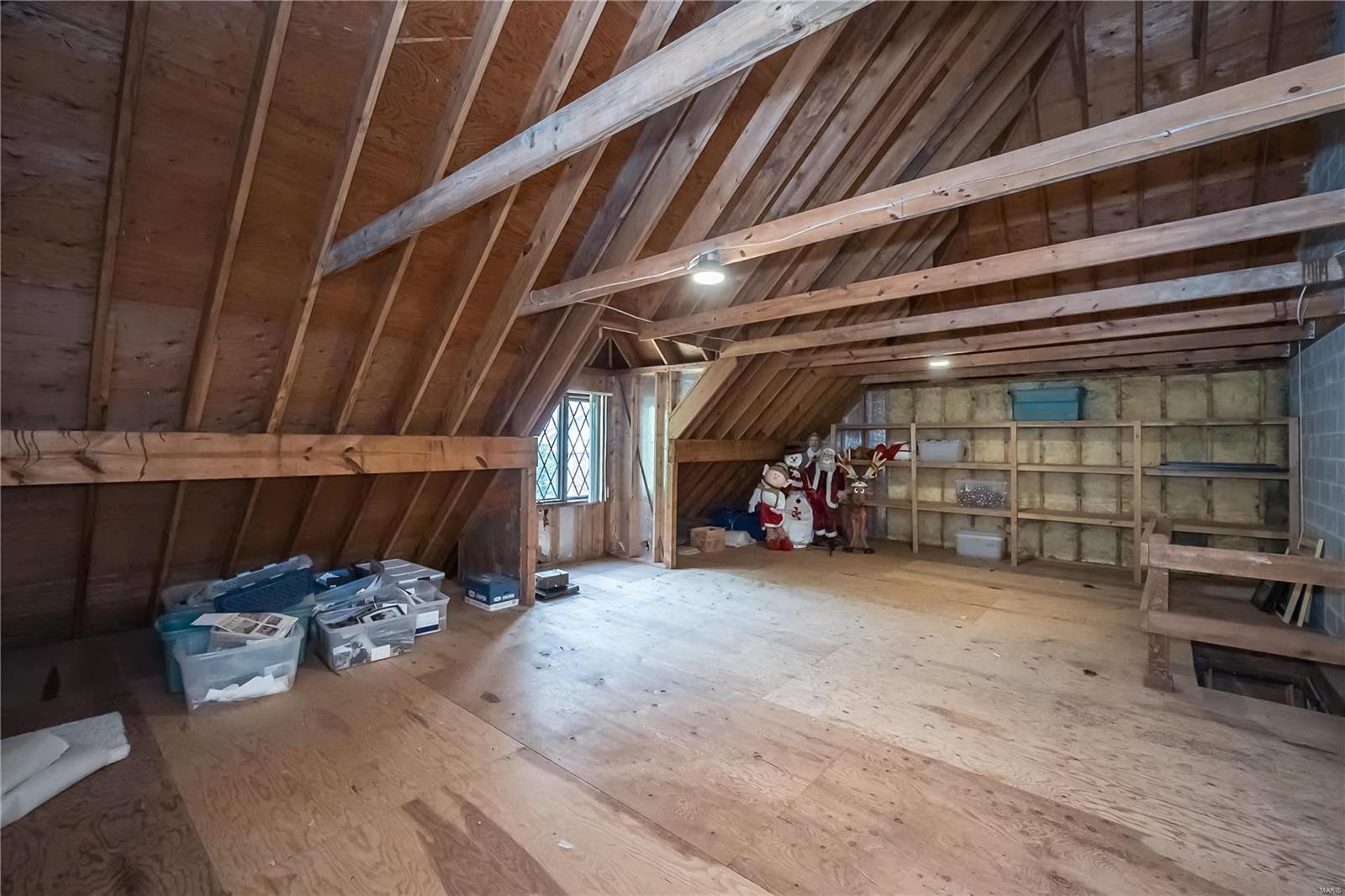 Pinetree - Residential