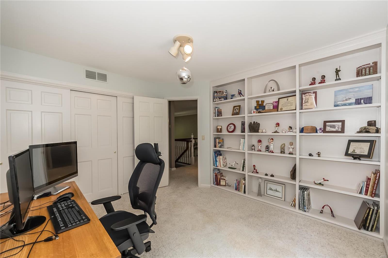 Pinetree - Residential