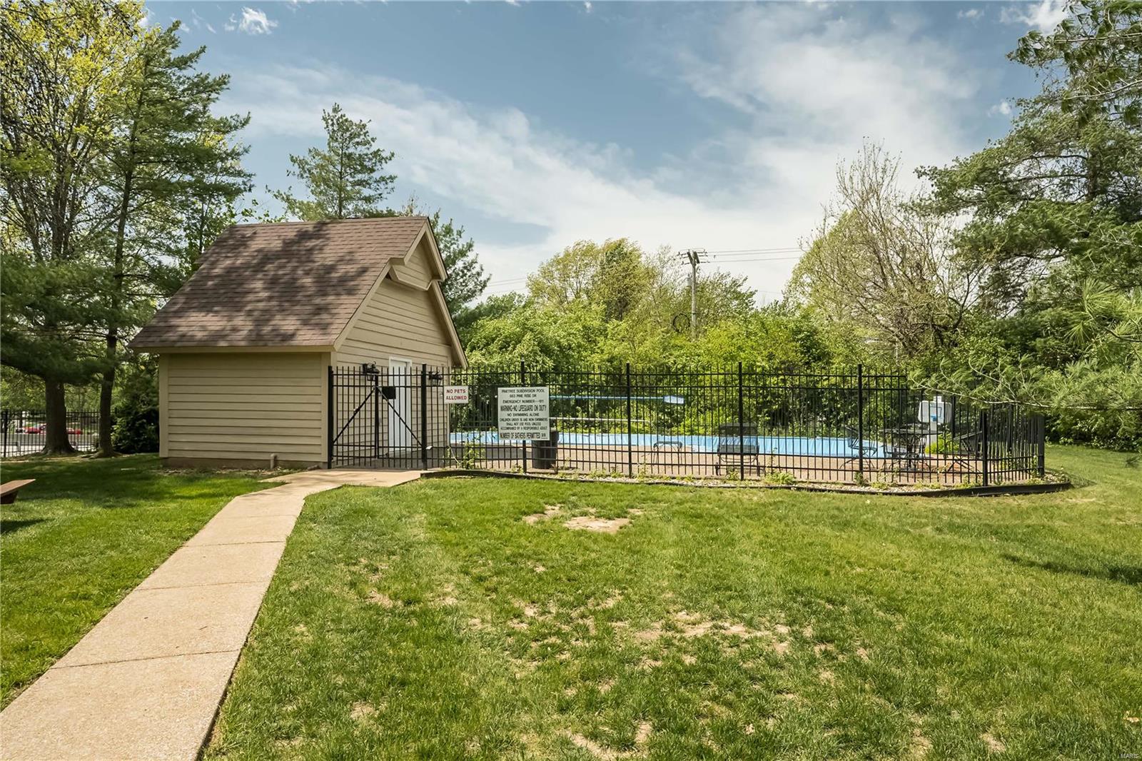 Pinetree - Residential