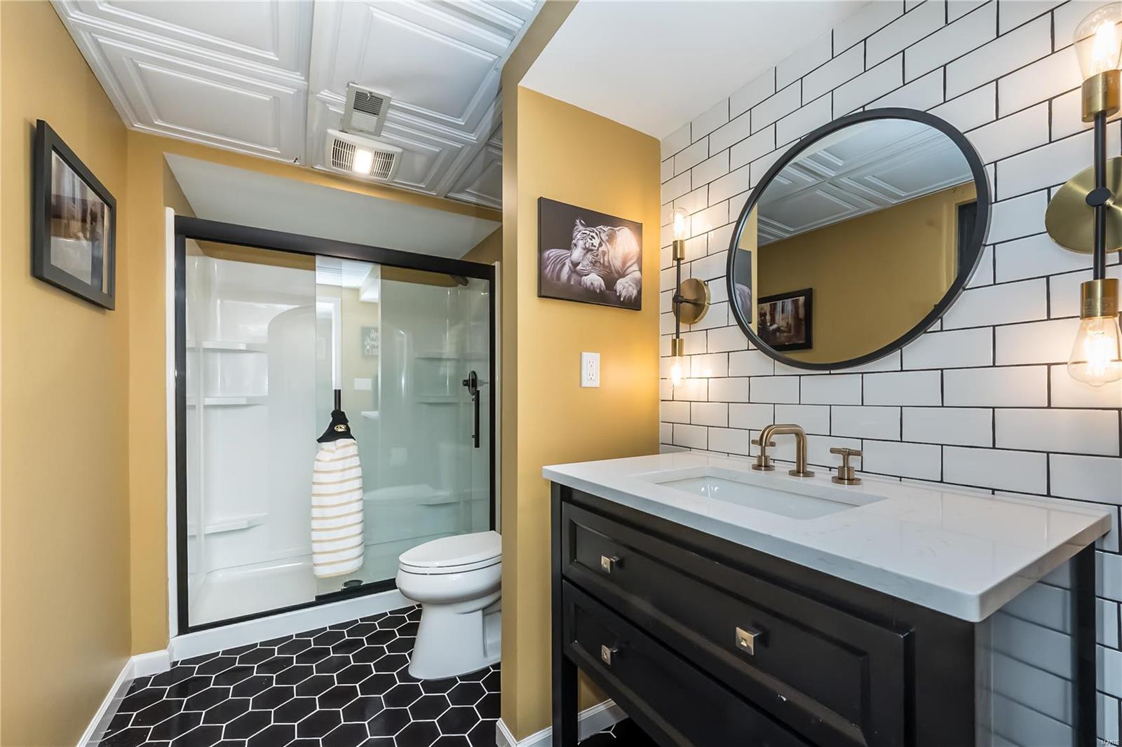 Pinetree - Residential